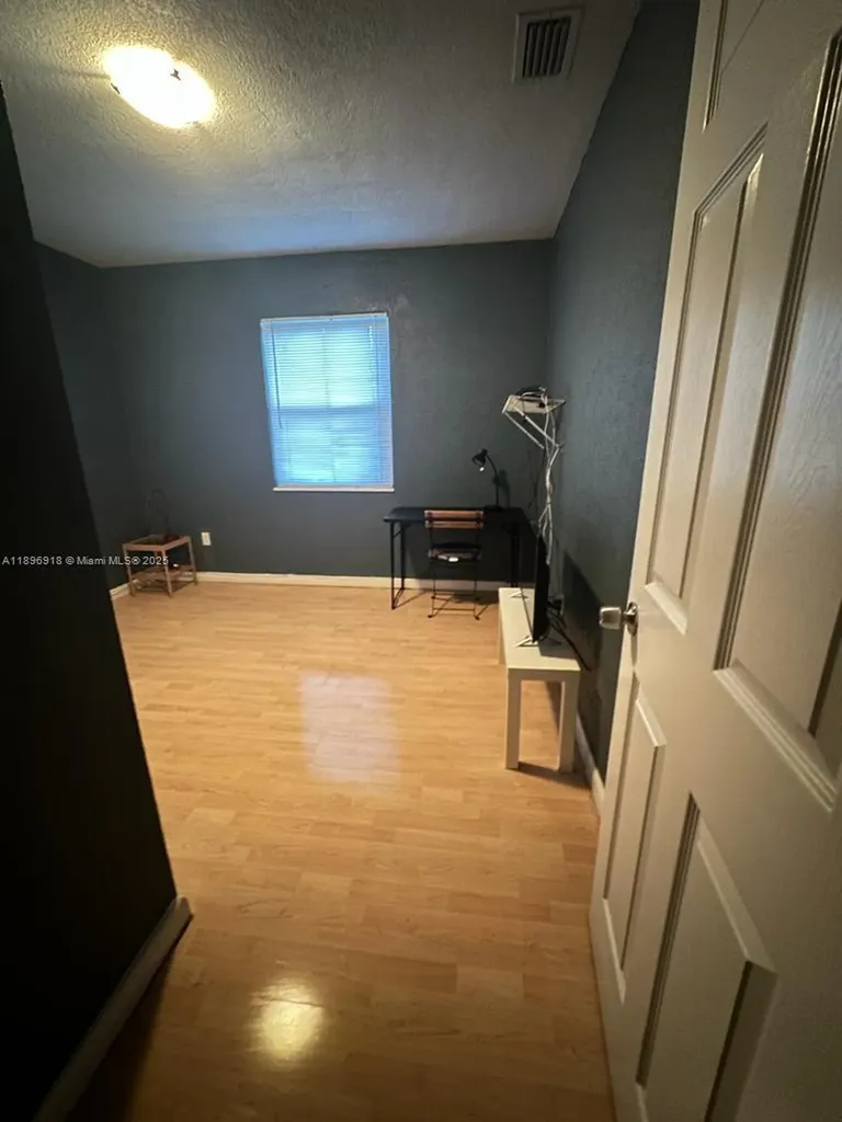 131 Carolina Avenue Fort Lauderdale FL 33312