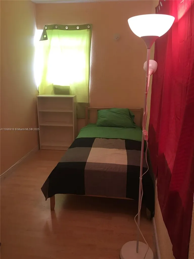 131 Carolina Avenue Fort Lauderdale FL 33312