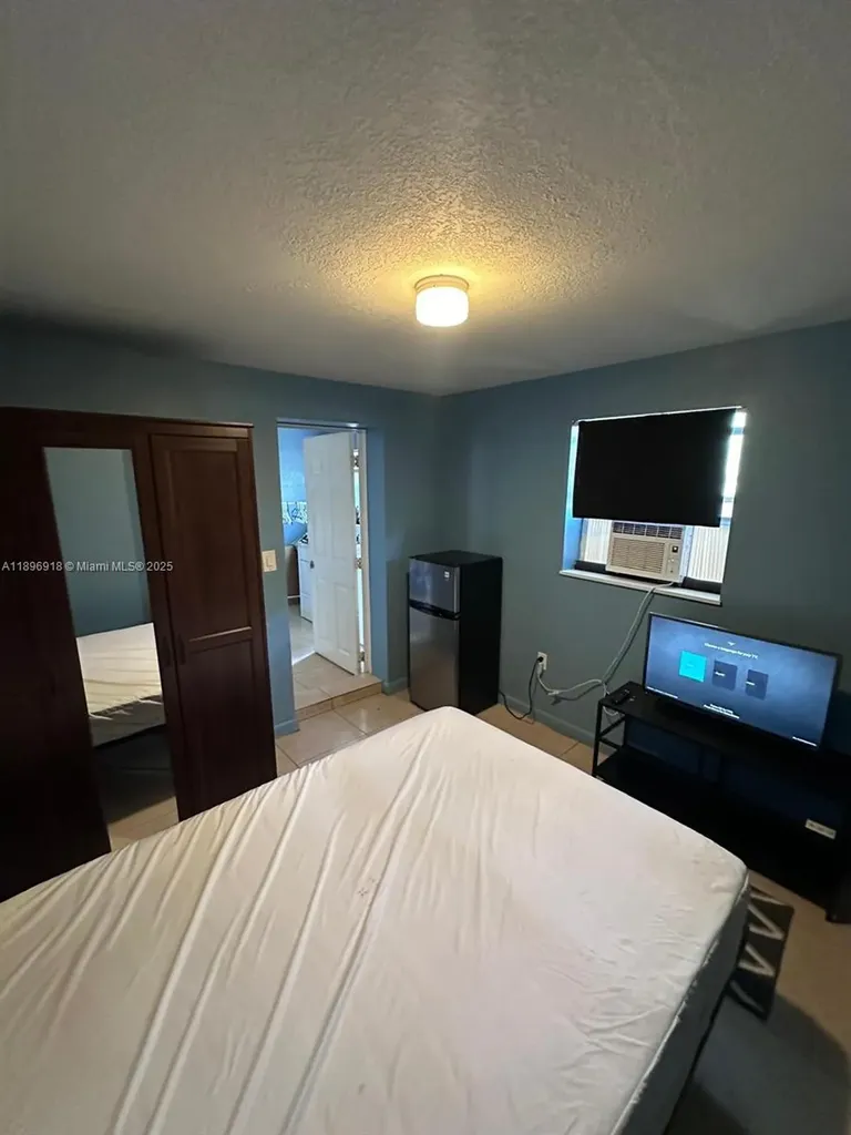 131 Carolina Avenue Fort Lauderdale FL 33312