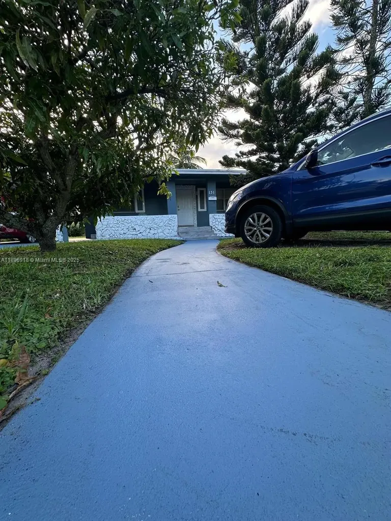 131 Carolina Avenue Fort Lauderdale FL 33312