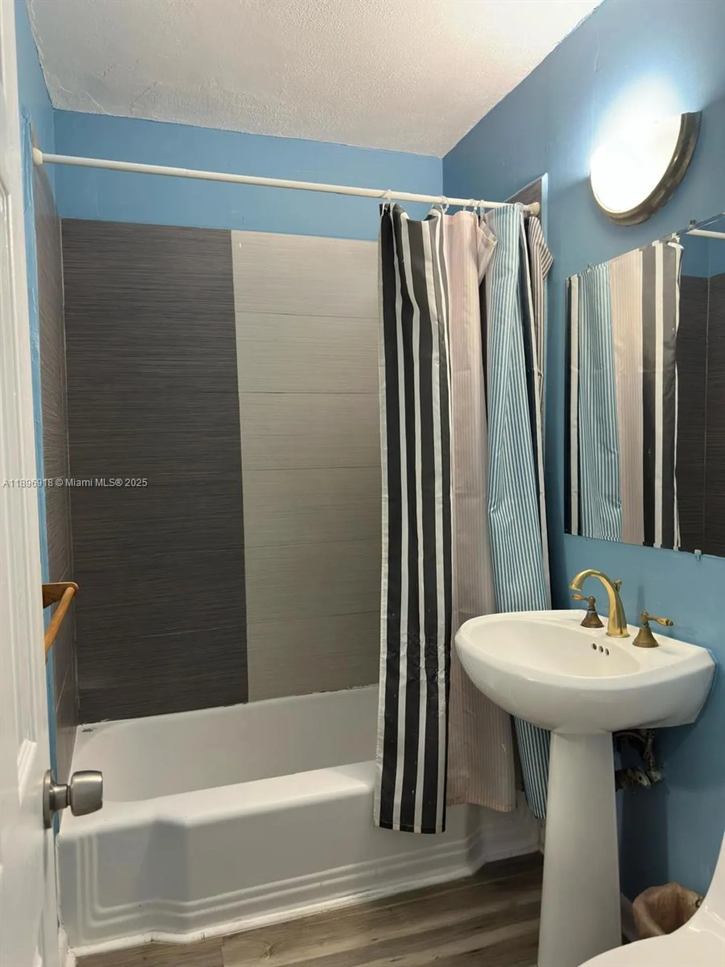 131 Carolina Avenue Fort Lauderdale FL 33312