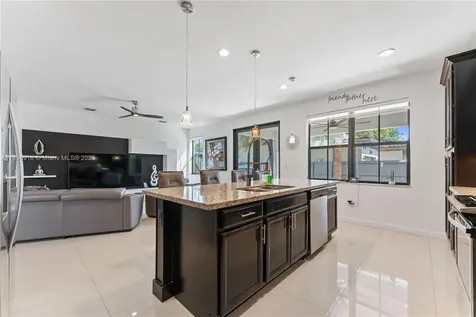 14856 SW 27th Terrace Miami FL 33185