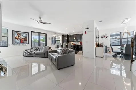 14856 SW 27th Terrace Miami FL 33185