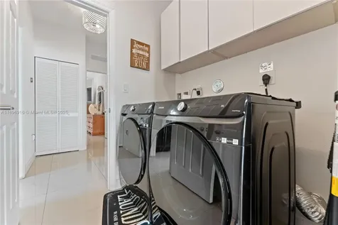 14856 SW 27th Terrace Miami FL 33185