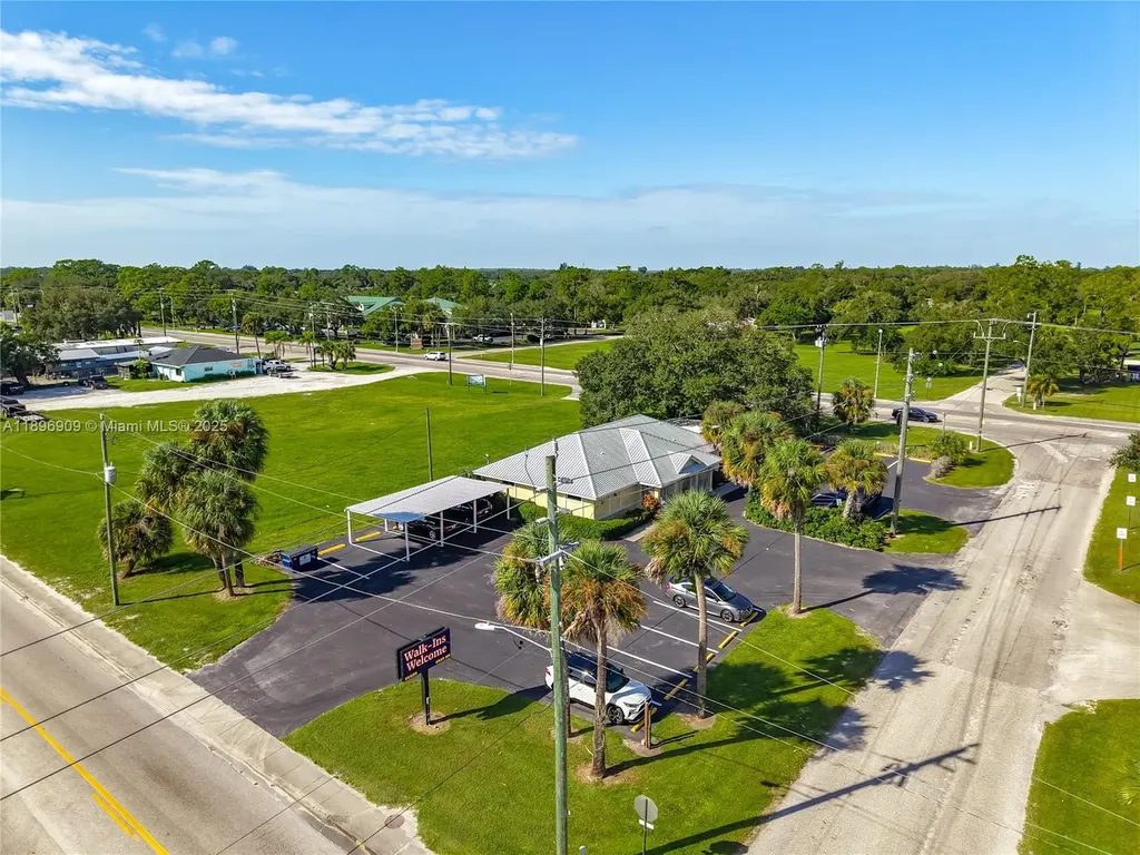 45 Bryan Avenue Other City - In The State Of Florida FL 33935