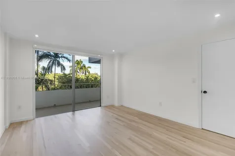155 Ocean Lane Drive Key Biscayne FL 33149