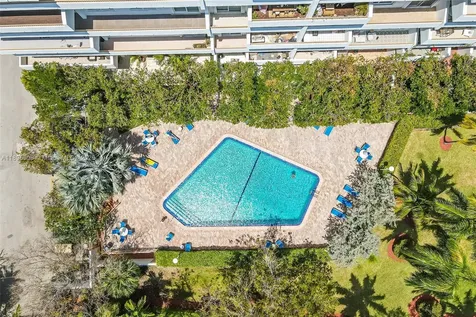 155 Ocean Lane Drive Key Biscayne FL 33149