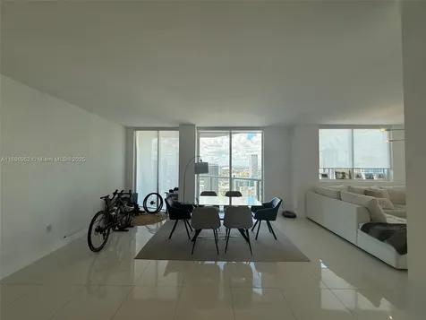 244 Biscayne Boulevard Miami FL 33132