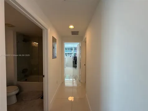 244 Biscayne Boulevard Miami FL 33132