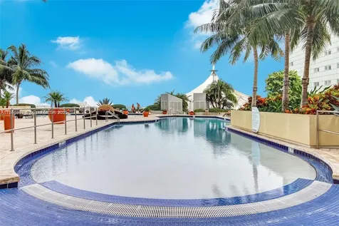 244 Biscayne Boulevard Miami FL 33132