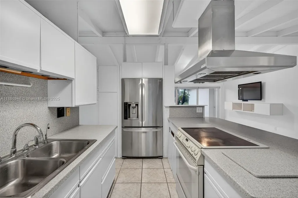 2524 Marathon Lane Fort Lauderdale FL 33312