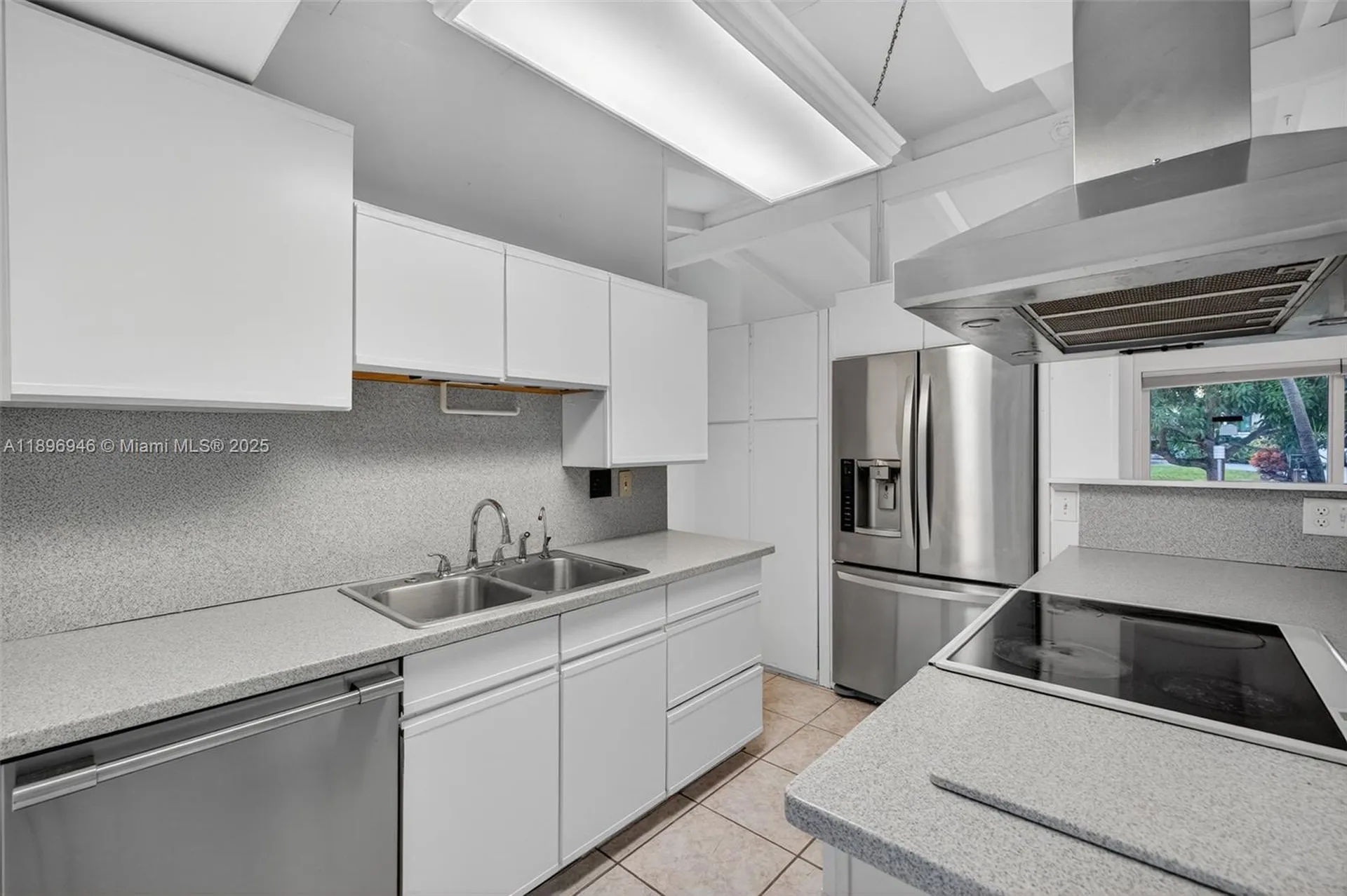 2524 Marathon Lane Fort Lauderdale FL 33312