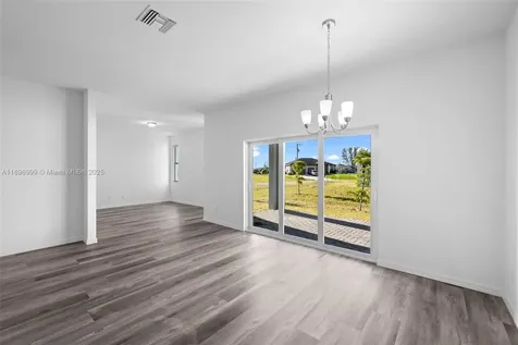 2518 NW 10th Terrace Cape Coral FL 33993