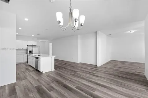 2518 NW 10th Terrace Cape Coral FL 33993