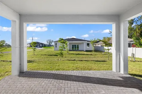 2518 NW 10th Terrace Cape Coral FL 33993