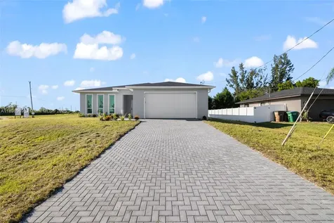 2518 NW 10th Terrace Cape Coral FL 33993