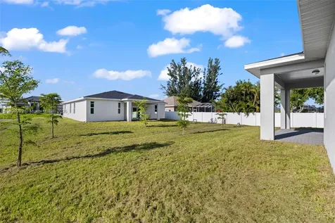 2518 NW 10th Terrace Cape Coral FL 33993