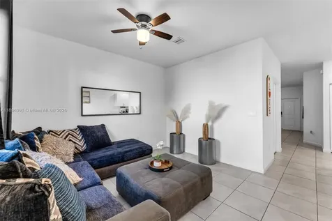 2659 SE 11th Street Homestead FL 33035