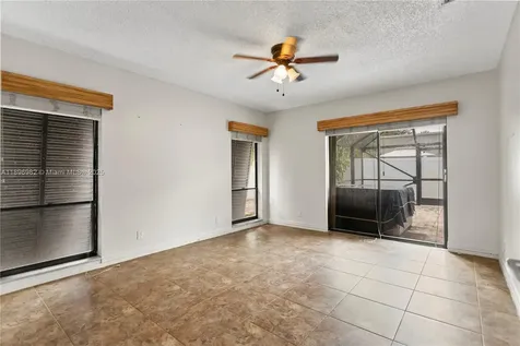 10410 SW 50th Place Cooper City FL 33328