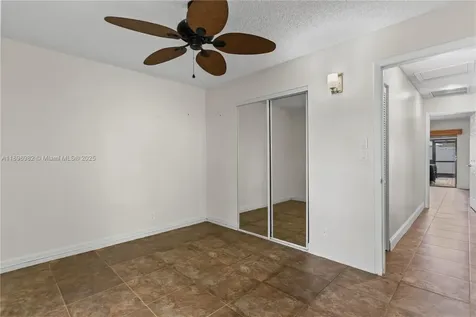 10410 SW 50th Place Cooper City FL 33328
