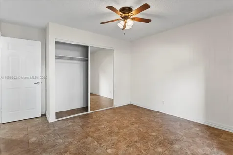 10410 SW 50th Place Cooper City FL 33328
