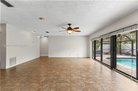 10410 SW 50th Place Cooper City FL 33328