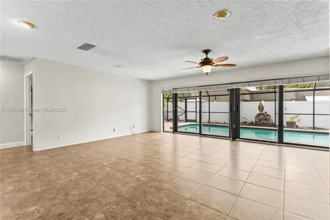 10410 SW 50th Place Cooper City FL 33328