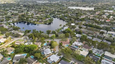 10410 SW 50th Place Cooper City FL 33328
