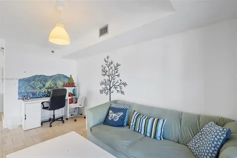4000 Towerside Terrace Miami FL 33138