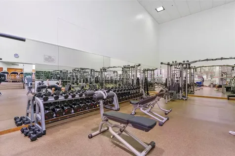 4000 Towerside Terrace Miami FL 33138