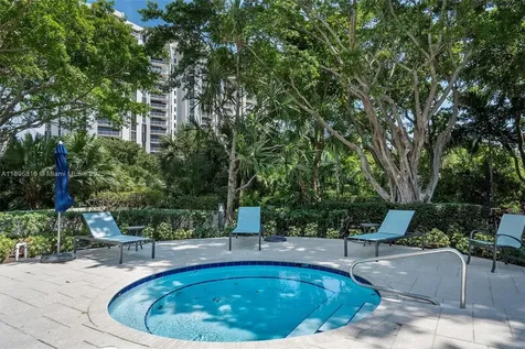 4000 Towerside Terrace Miami FL 33138