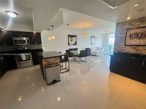 19370 Collins Avenue Sunny Isles Beach FL 33160
