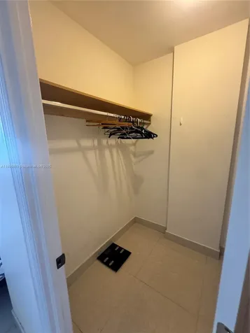 19370 Collins Avenue Sunny Isles Beach FL 33160