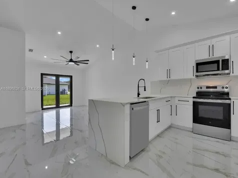 4745/4747 13th Street SW Lehigh Acres FL 33973