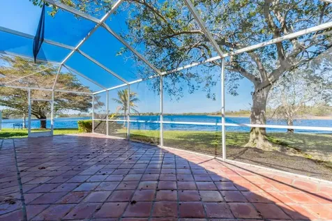 1181 NW 173rd Avenue Pembroke Pines FL 33029
