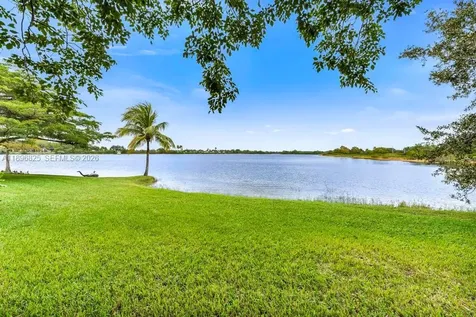1181 NW 173rd Avenue Pembroke Pines FL 33029