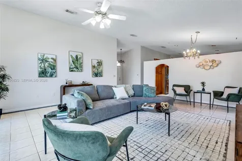 1181 NW 173rd Avenue Pembroke Pines FL 33029