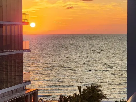 Hallandale Beach FL 33009