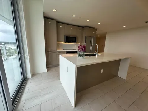 2000 Metropica Way Sunrise FL 33323