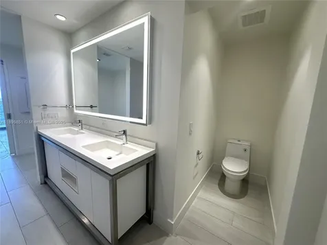 2000 Metropica Way Sunrise FL 33323