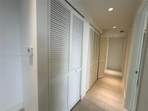 2000 Metropica Way Sunrise FL 33323