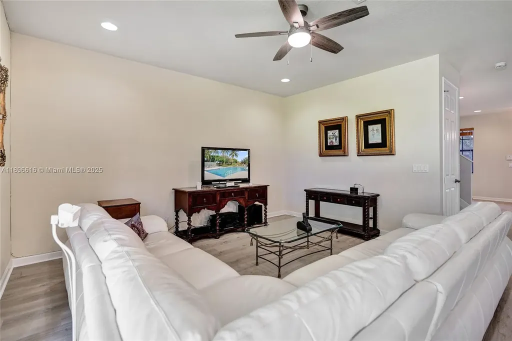 16219 Rosecroft Terrace Delray Beach FL 33446