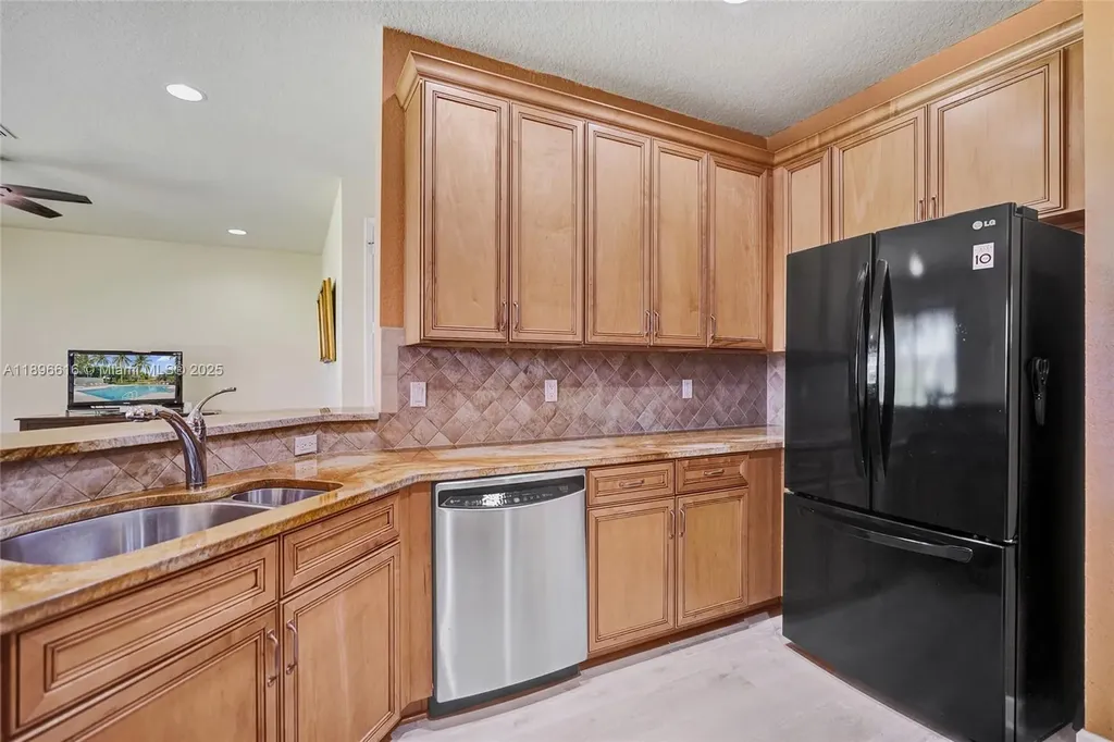 16219 Rosecroft Terrace Delray Beach FL 33446