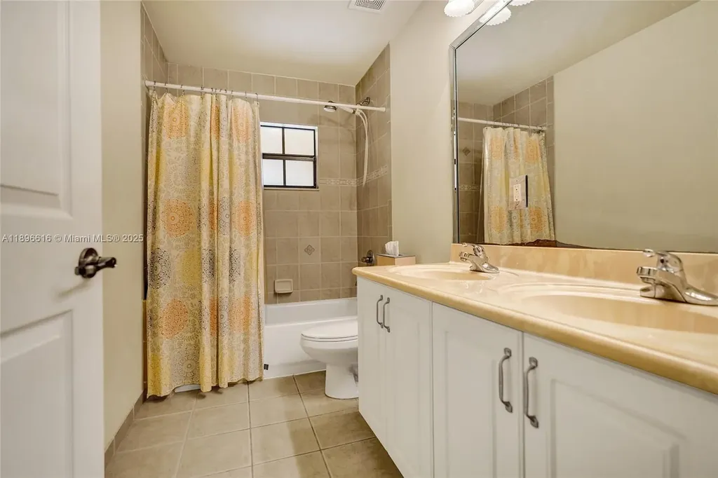 16219 Rosecroft Terrace Delray Beach FL 33446