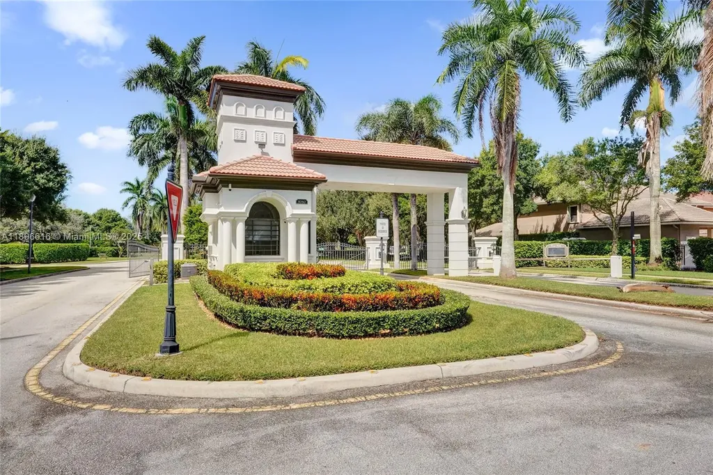 16219 Rosecroft Terrace Delray Beach FL 33446