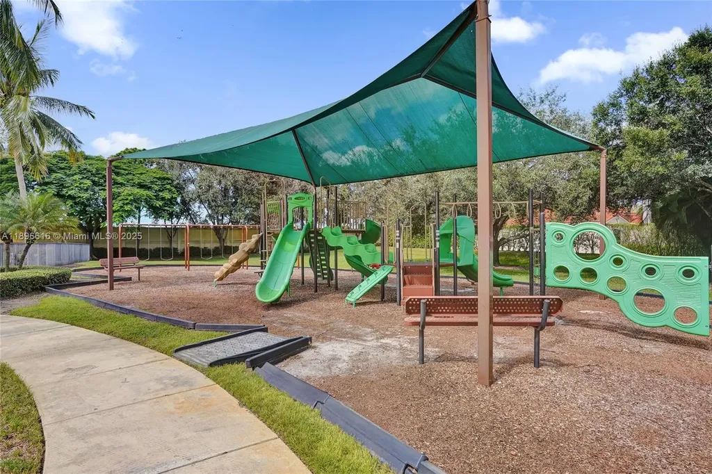 16219 Rosecroft Terrace Delray Beach FL 33446