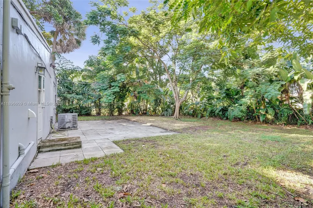 119 SW 22nd Avenue Fort Lauderdale FL 33312