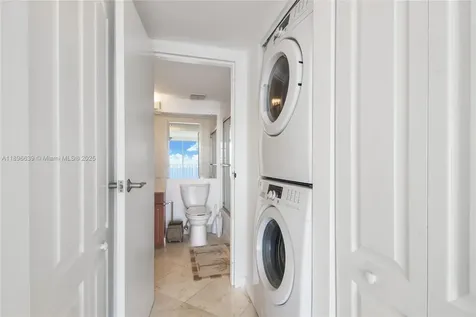 7601 E Treasure Drive North Bay Village FL 33141