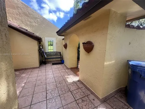 3730 NW Alcantara Avenue Doral FL 33178