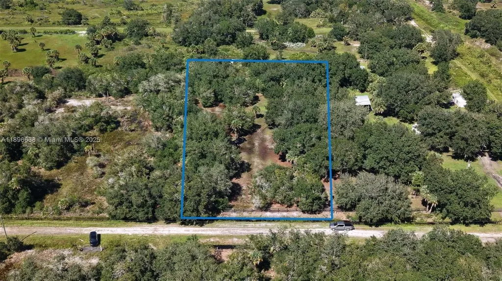20125 NW 300th Street Okeechobee FL 34972
